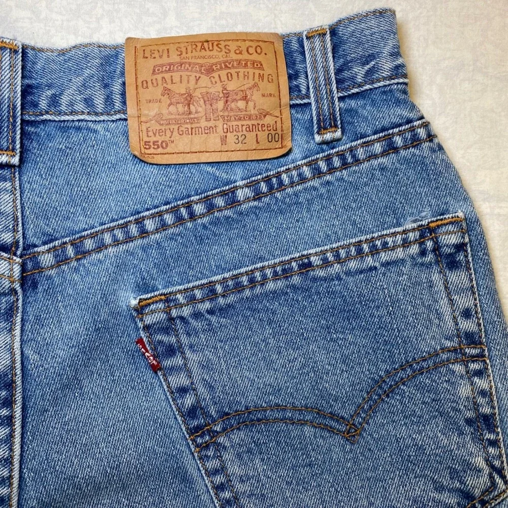 Vintage‎ Levi's 550 Relaxed Fit Denim Shorts Men's 32 Light Wash Red Tab 10